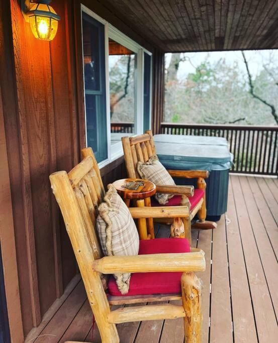 Eagle Crest Cabin, White River View With Hottub Eureka Springs Dış mekan fotoğraf
